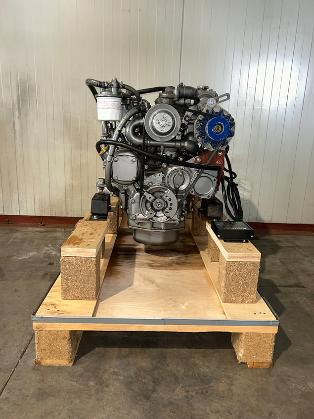 Yanmar 3JH3E ( Saildrive motor )