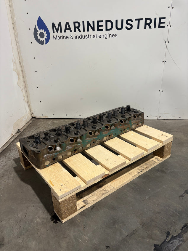 Cylinder head Volvo Penta 40-Series - 3803009 - 1545287