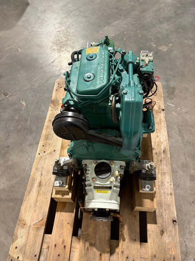 Volvo Penta 2002 18 HP (Direct cooled) with MS2B reversing gear