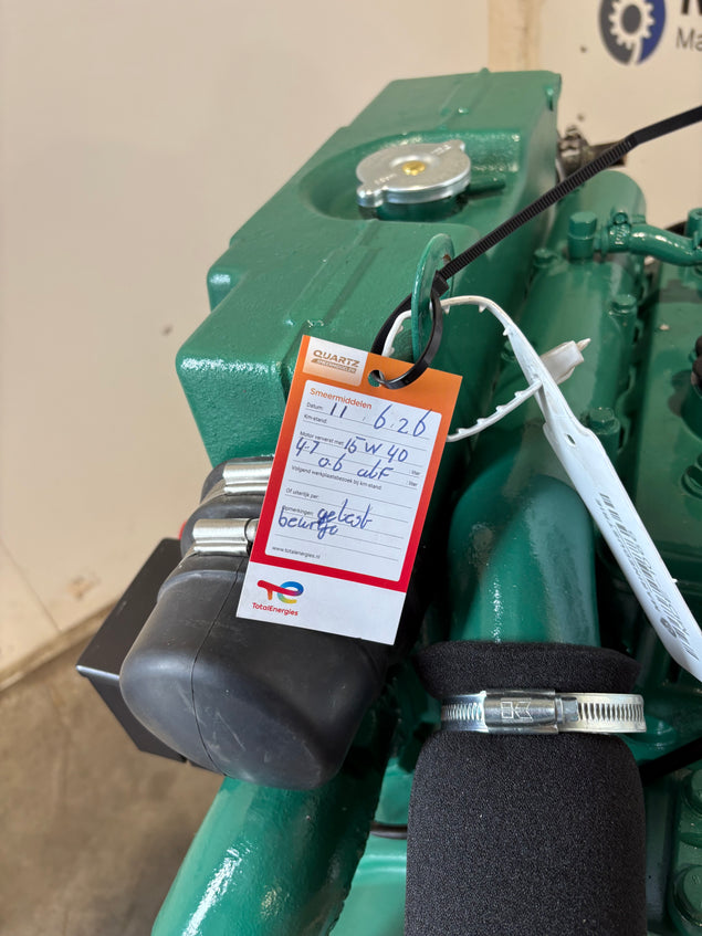 Volvo Penta MD2040 Marine Engine with Gearbox and Dashboard