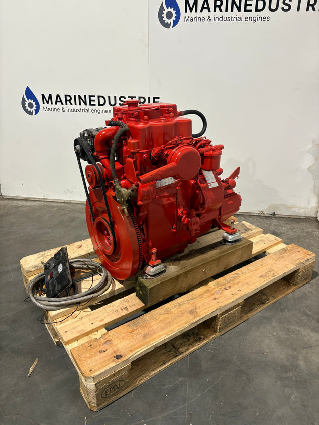 Bukh DV20 with heat exchanger