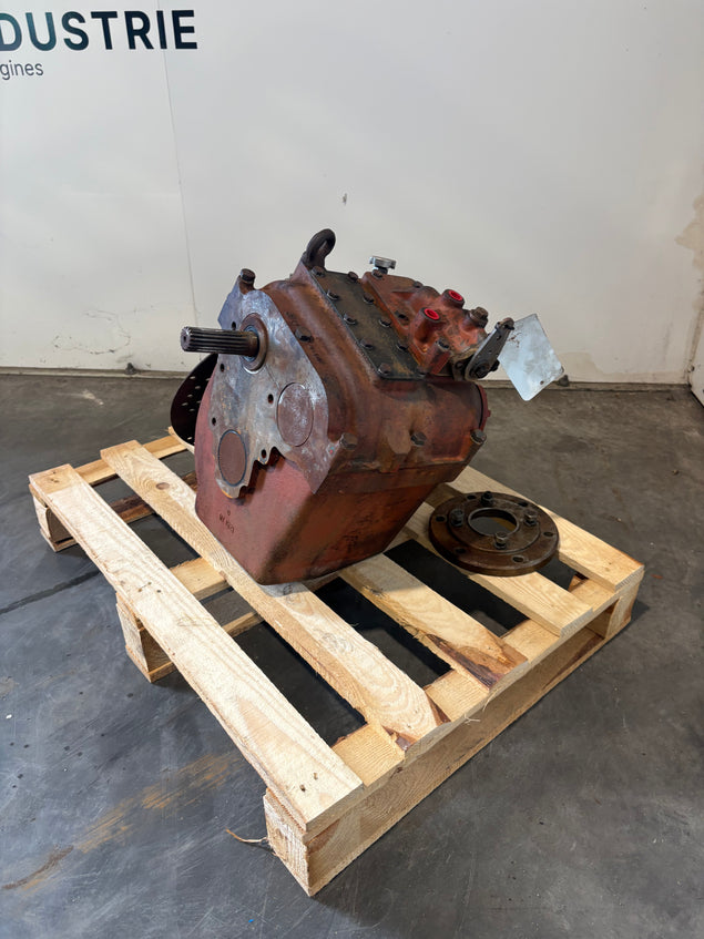 PRM 402D4 Hydraulic reversing gearbox