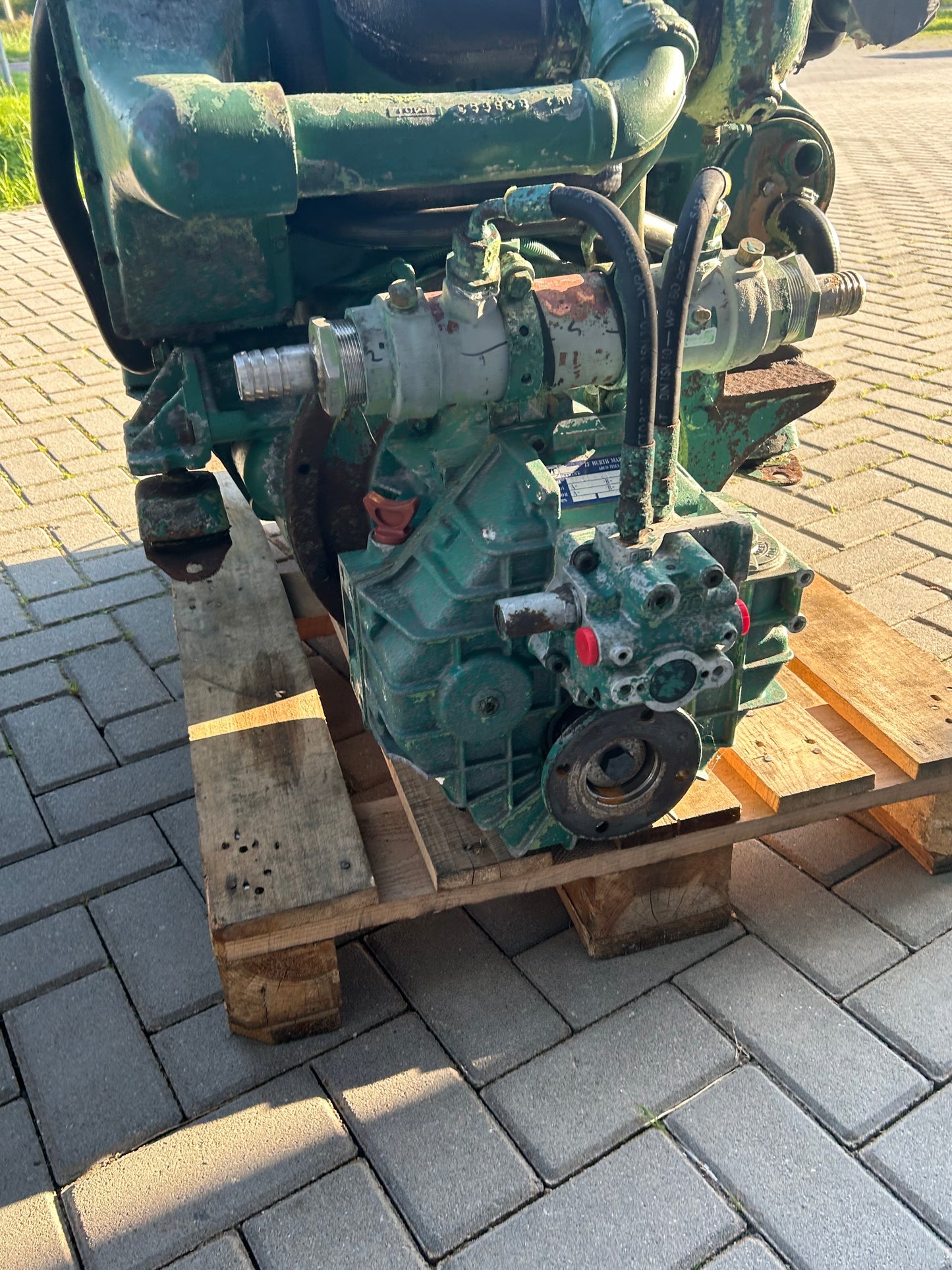 Volvo Penta KAMD44P