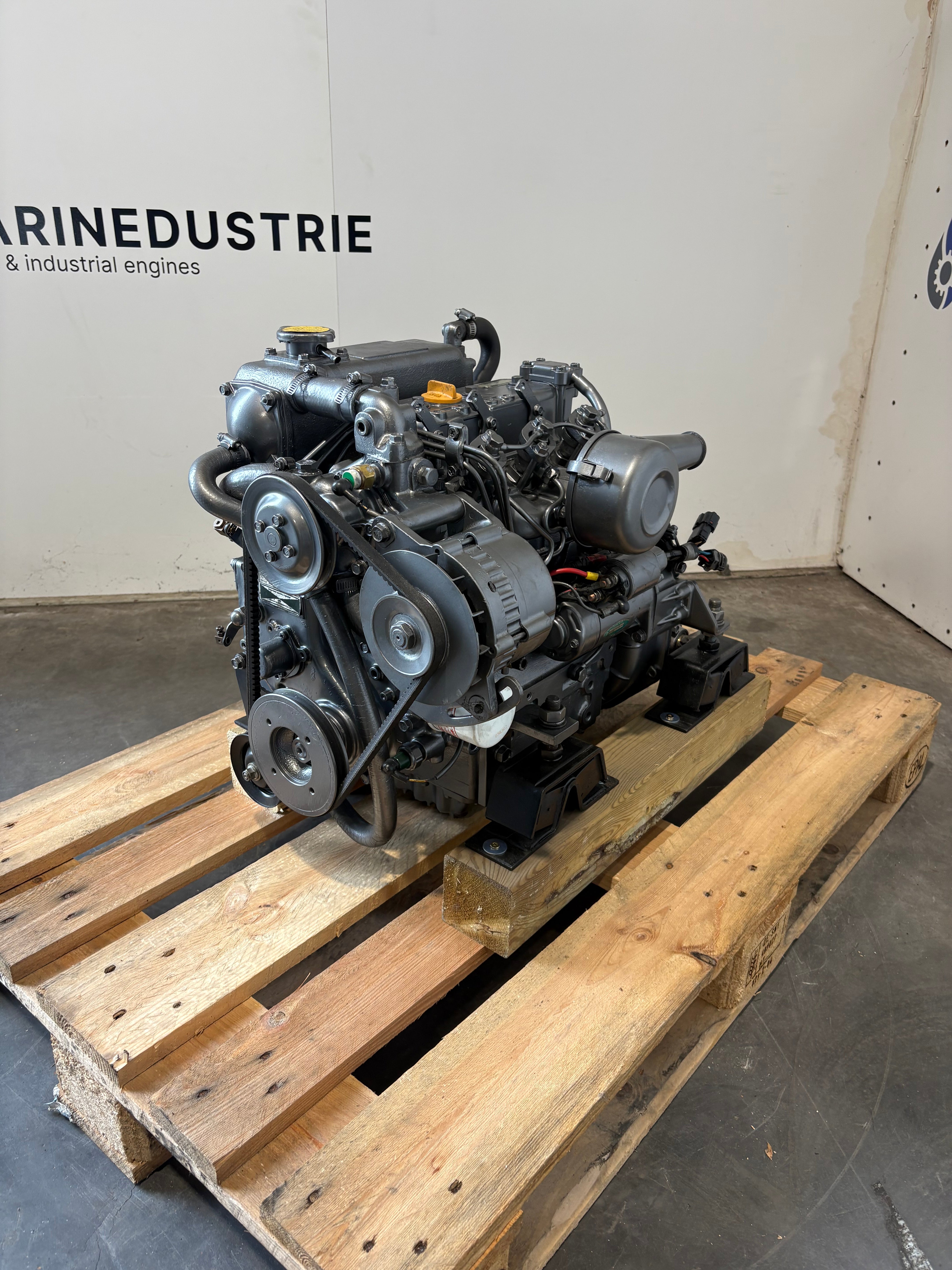 Yanmar 3GM30F Overhauled | Kanzaki KM3P 2.61:1 – MarineDustrie