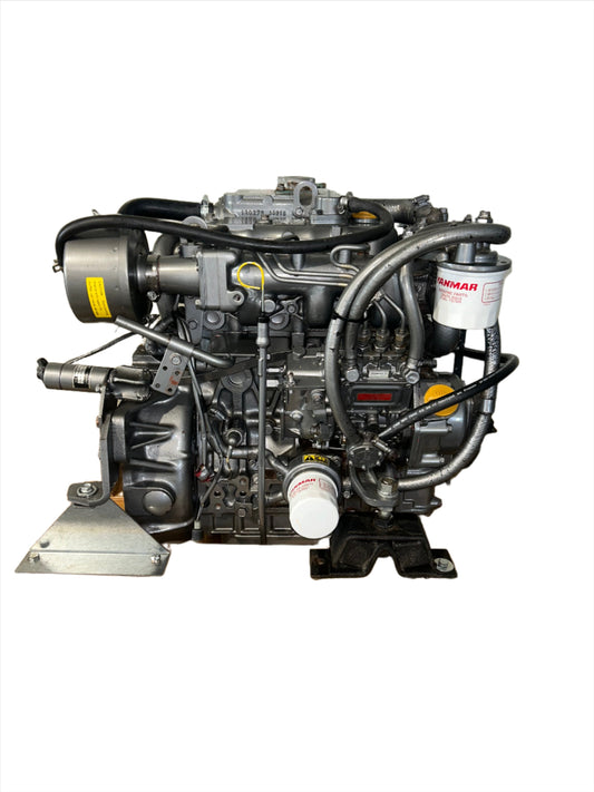 Yanmar 3JH3E ( Saildrive motor )