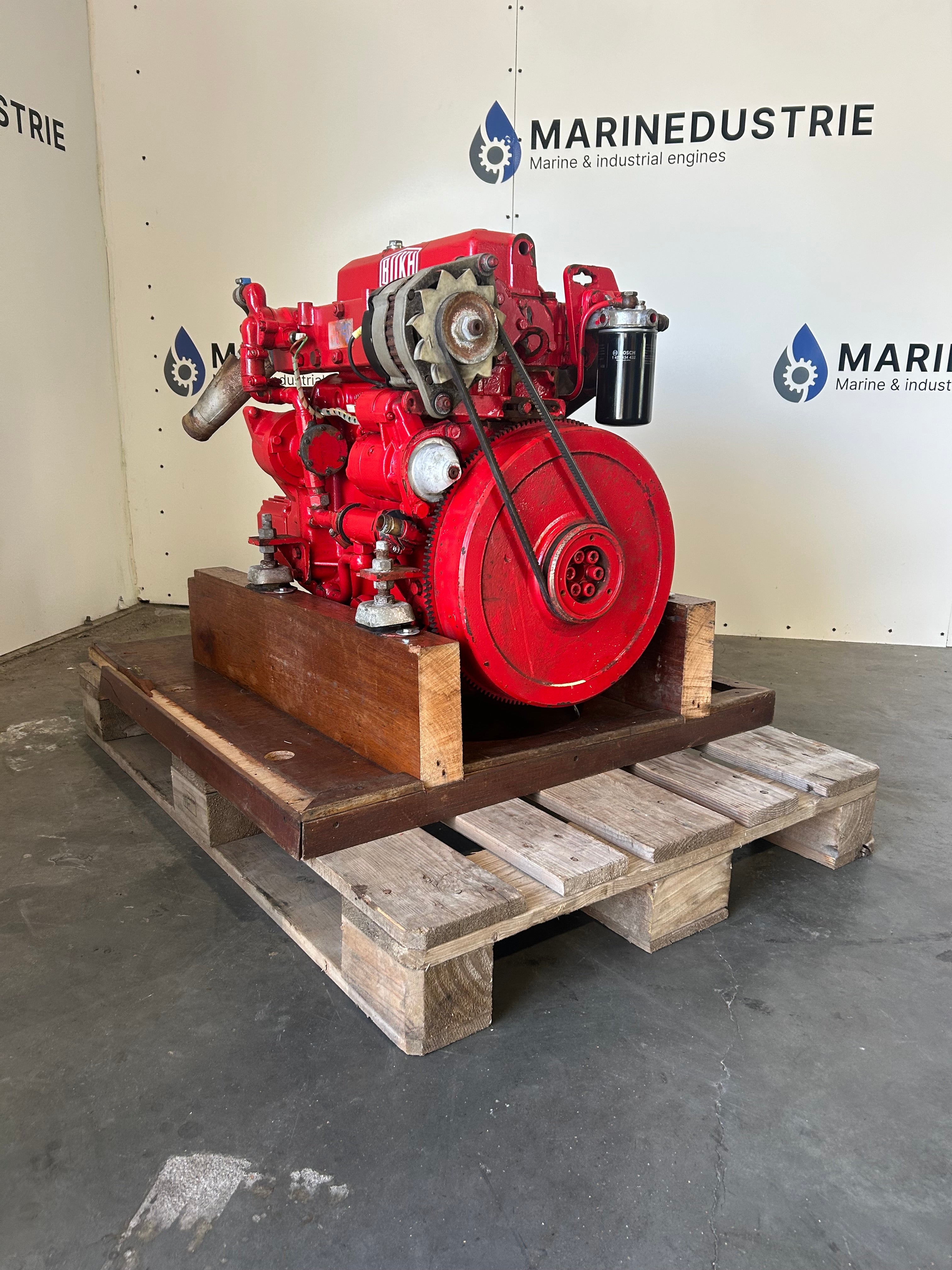 Bukh DV36 | BW7 Reversing gearbox – MarineDustrie
