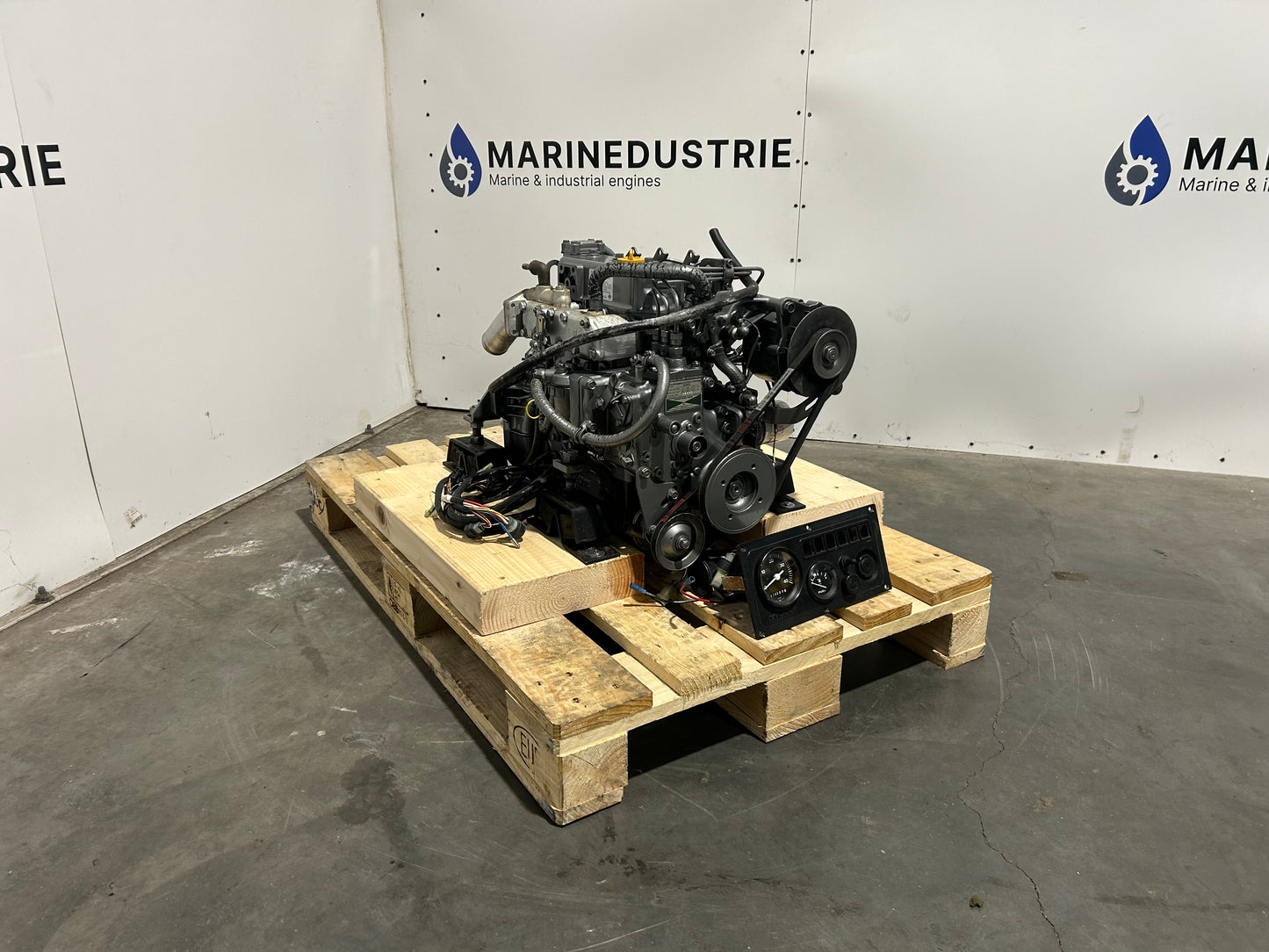 Yanmar 3GM30 Engine