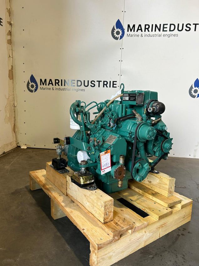 Volvo Penta MD2010 10HP Marine Engine